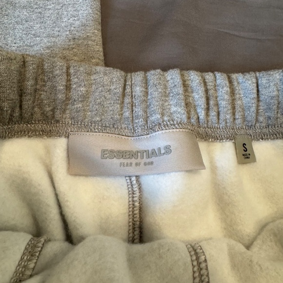 Essentials Fear of God - S22 Sweatpants - Dark Oatmeal - All Size - Picture 5 of 8